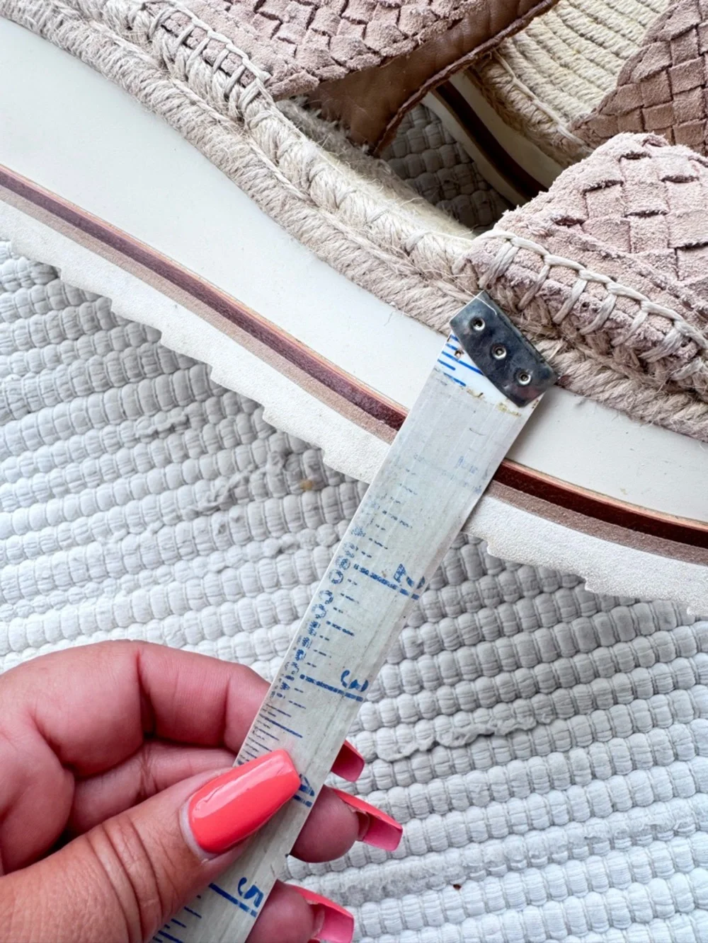 Marc Fisher LTD Woven Leather Platform Sandal Beige Sz 8.5 Espadrille
